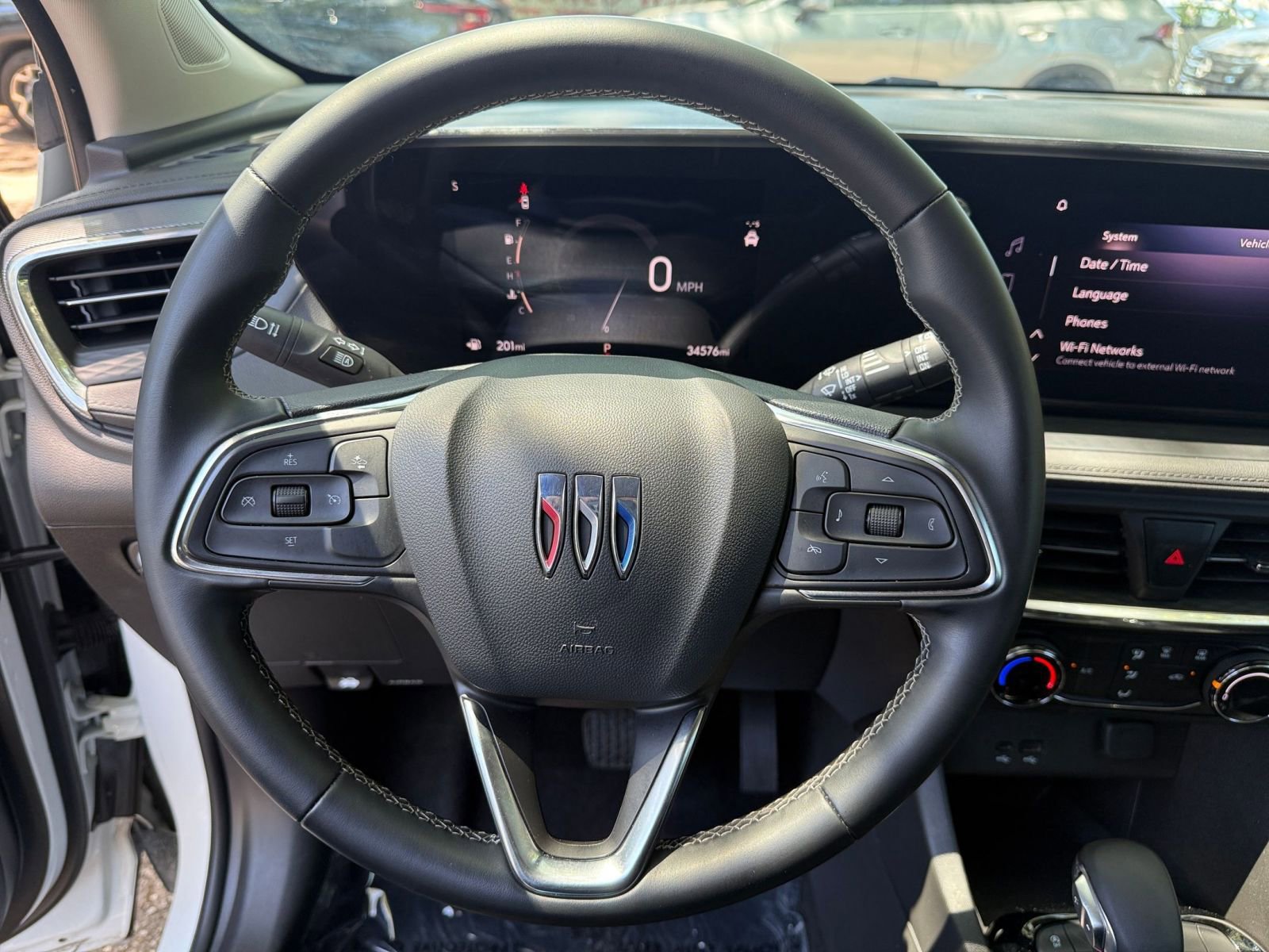 Used 2025 Buick Encore GX Preferred FWD image 24