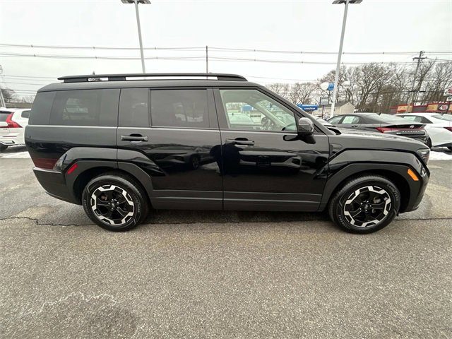 Used 2024 Hyundai Santa Fe SEL image 2