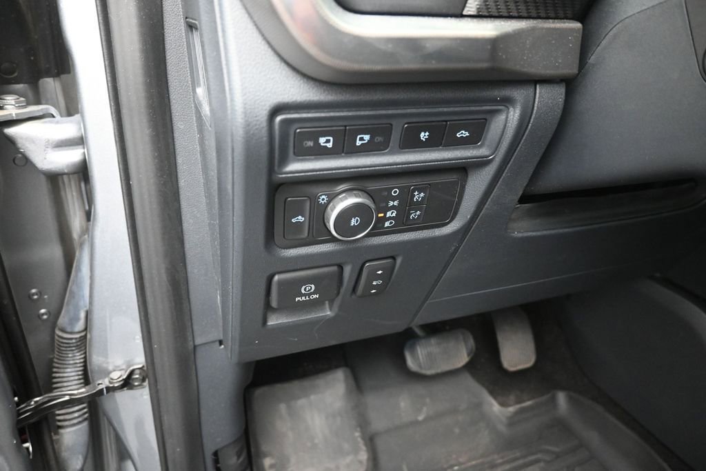 Used 2022 Ford F150 Raptor w/ Equipment Group 801A High AWD/4WD image 13