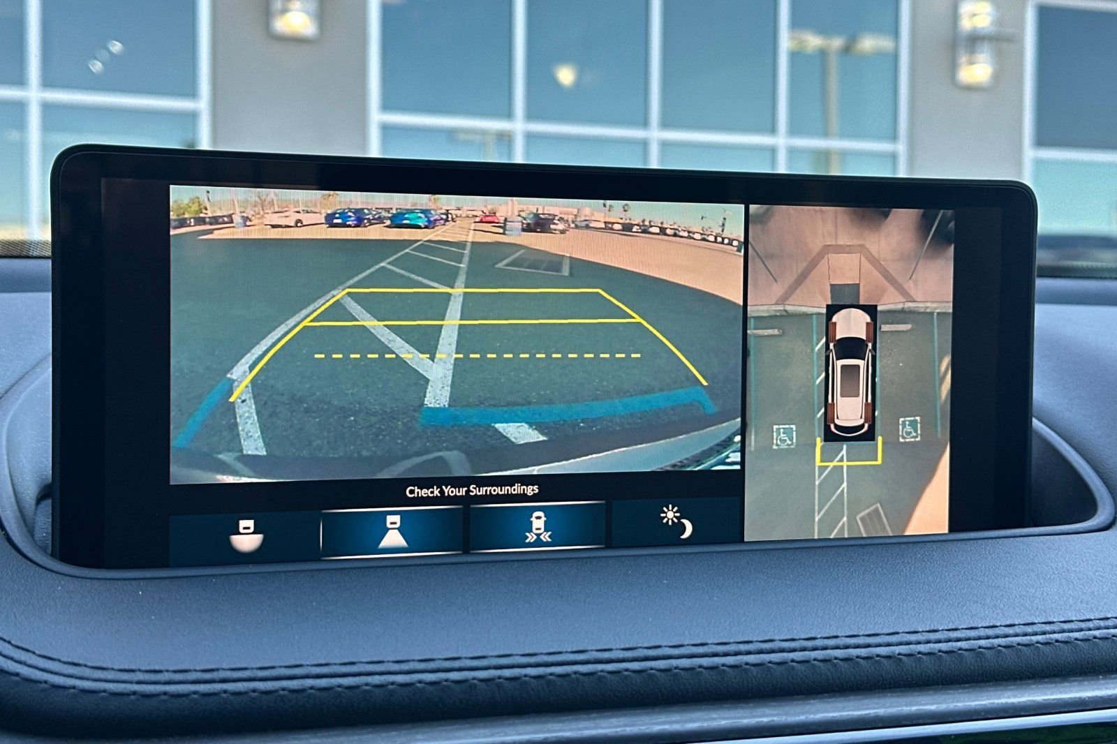 Used 2023 Acura MDX SH-AWD w/ Advance Package image 22