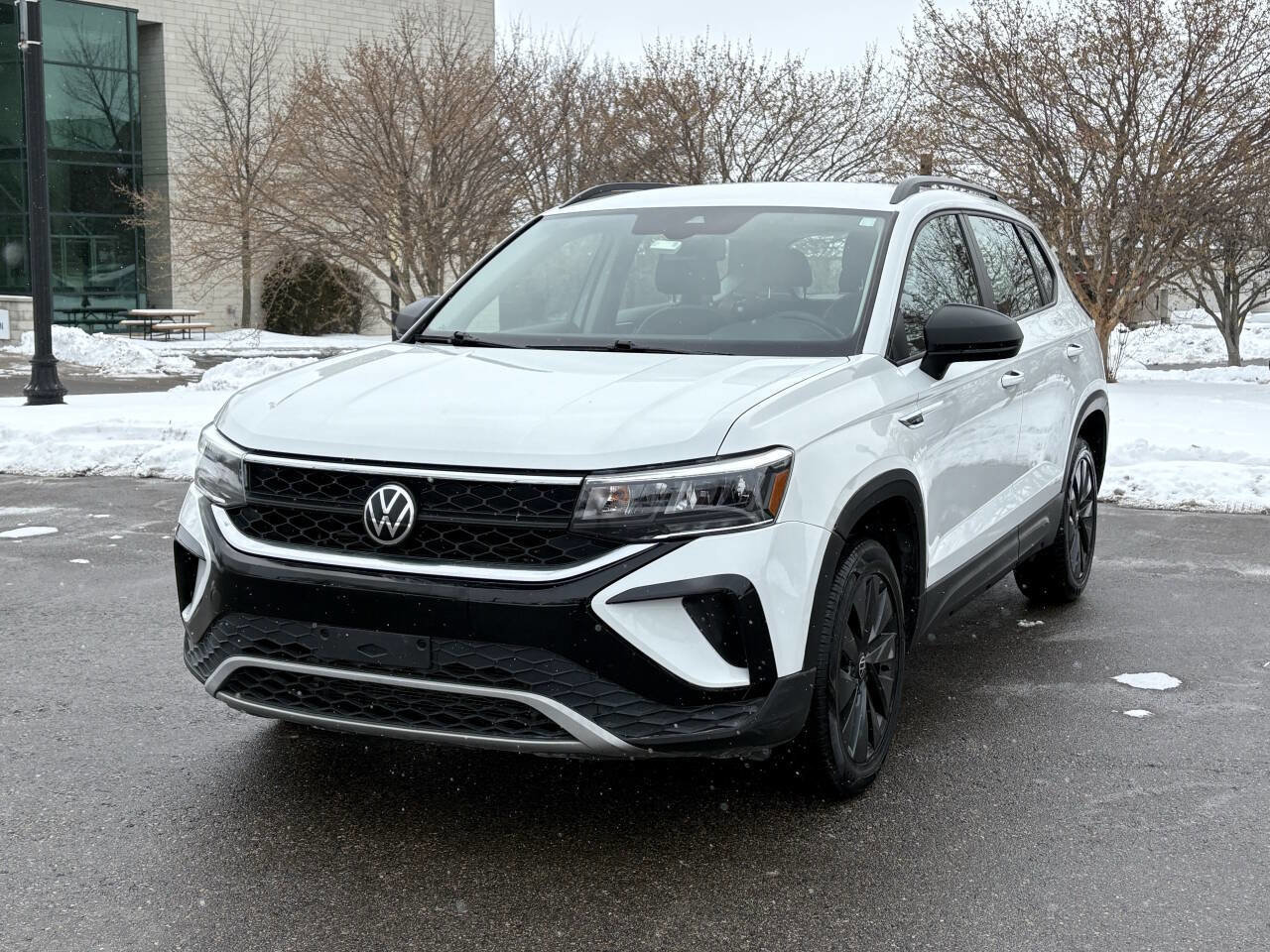Used 2022 Volkswagen Taos S w/ IQ Drive S Package image 2