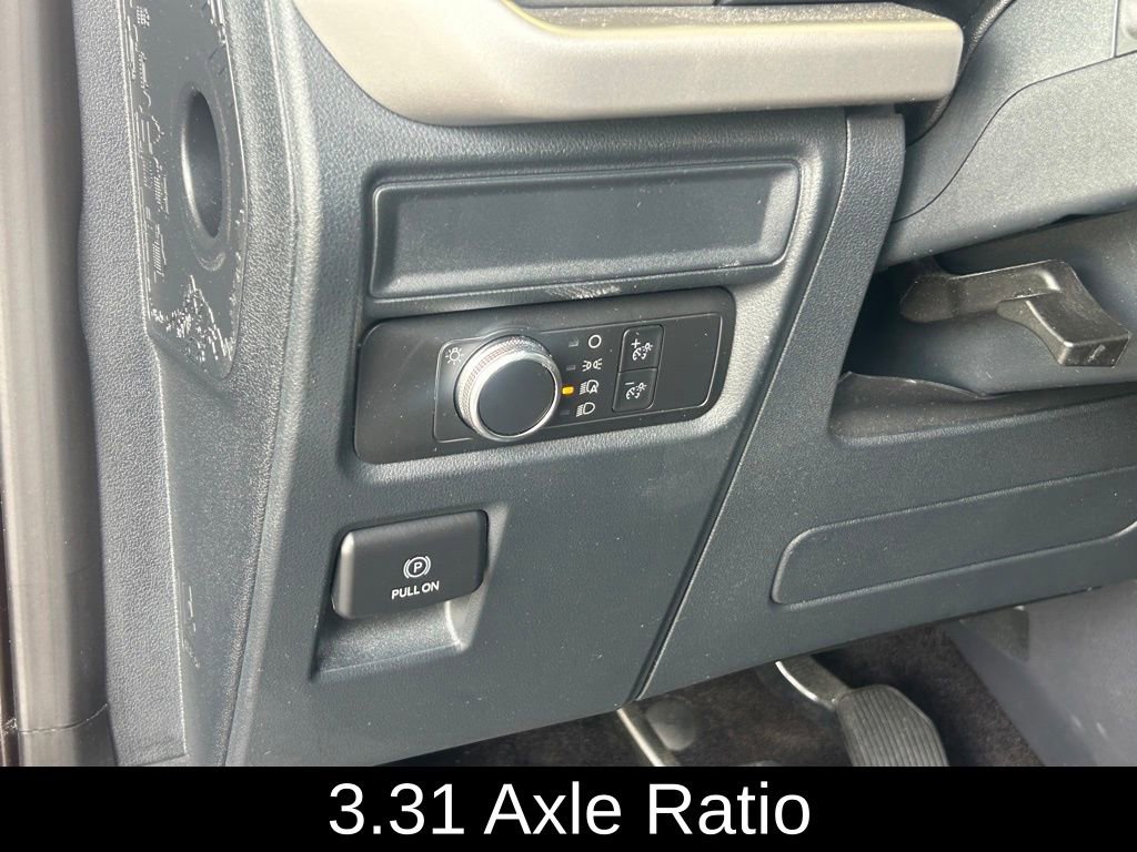 Used 2022 Ford Expedition XLT image 35