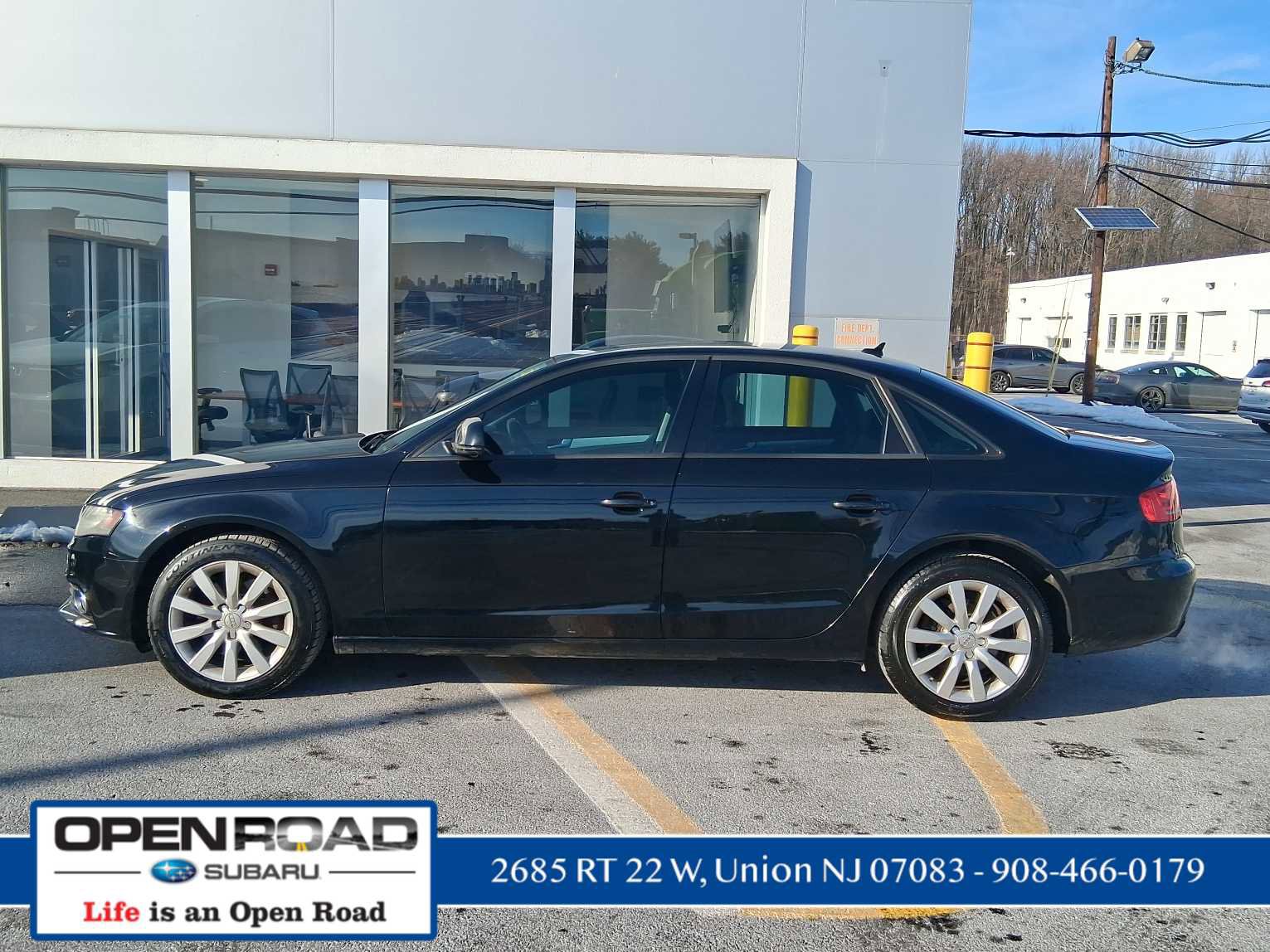 Used 2009 Audi A4 2.0T Premium image 5