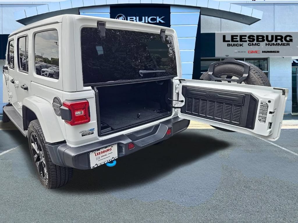 Used 2024 Jeep Wrangler Unlimited Sahara AWD/4WD image 50