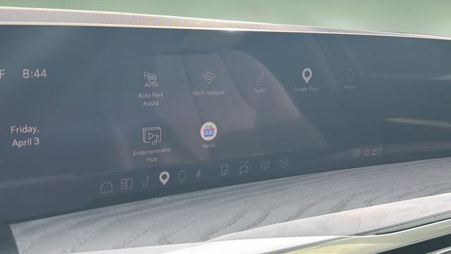 Used 2026 Cadillac Escalade IQL Sport 1 w/ LPO, Floor Liner Package AWD/4WD image 43