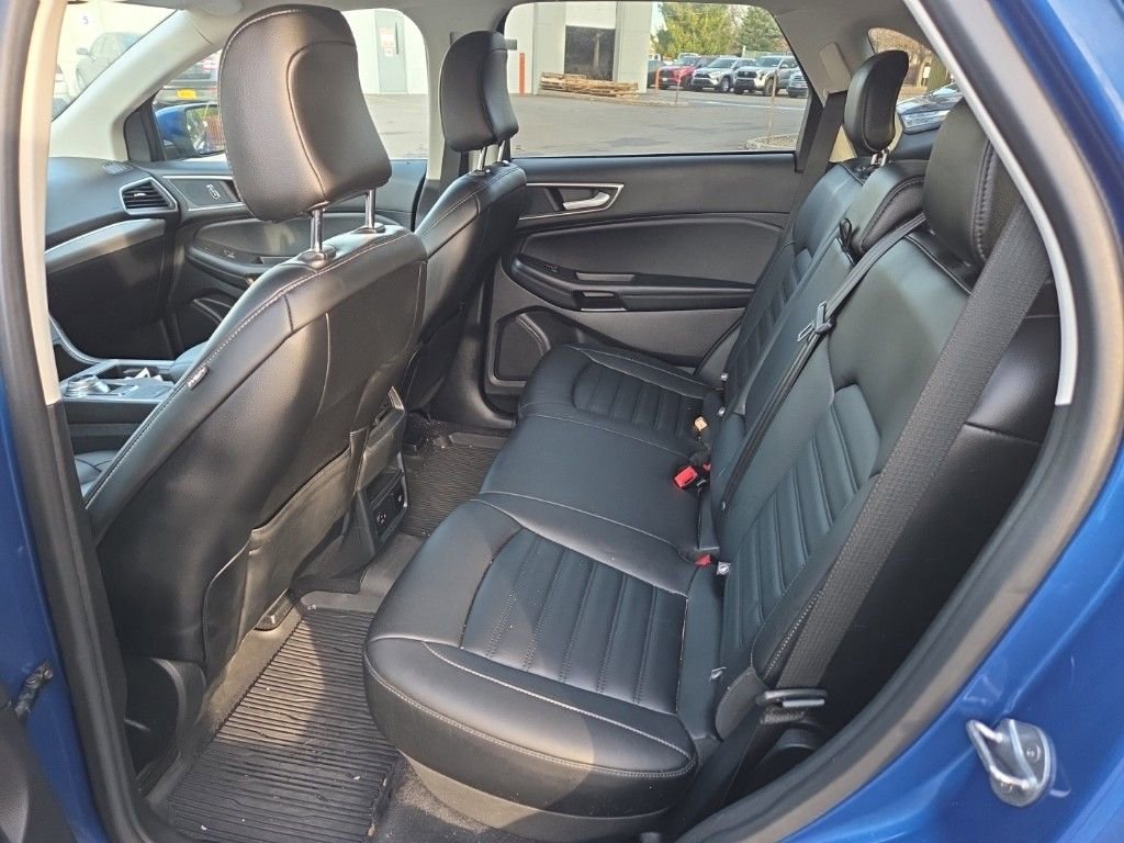 Used 2022 Ford Edge SEL w/ Convenience Package AWD/4WD image 13