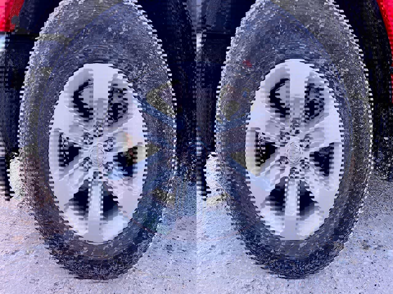 Used 2024 RAM 1500 Laramie image 10