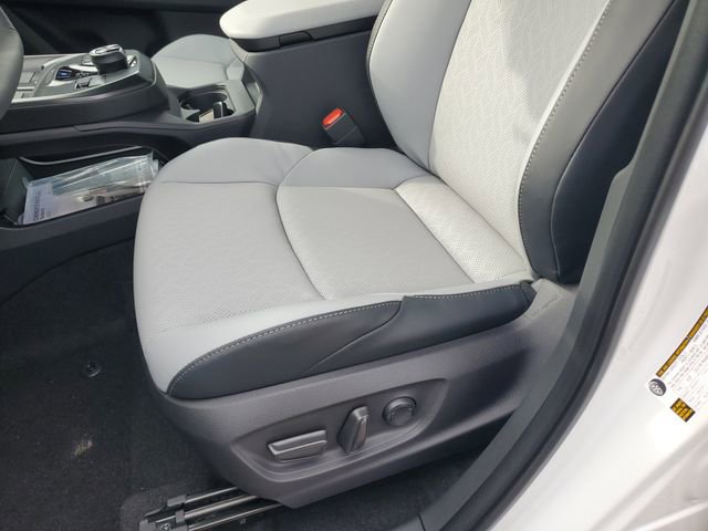 New 2026 Subaru Solterra Premium image 21