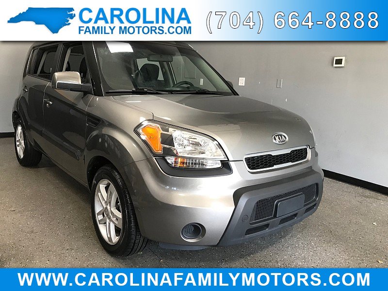Used 2011 Kia Soul + FWD image 1