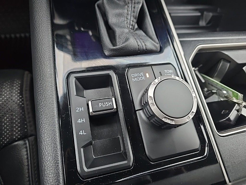 Used 2024 Toyota Tundra Limited image 30