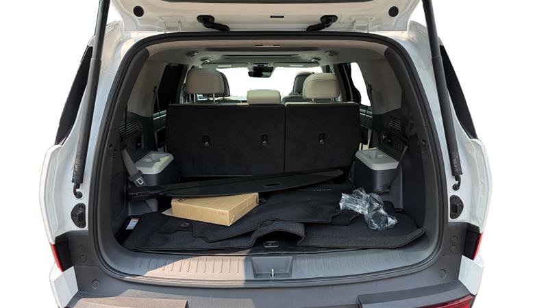 Used 2026 Hyundai Santa Fe Limited FWD image 19