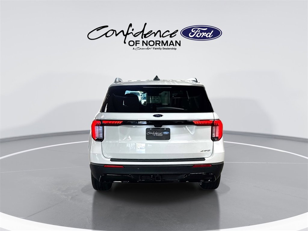 New 2026 Ford Explorer ST-Line w/ ST-Line Street Pack image 7