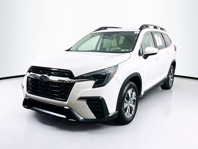 Used 2024 Subaru Ascent Premium w/ Convenience Package image 4