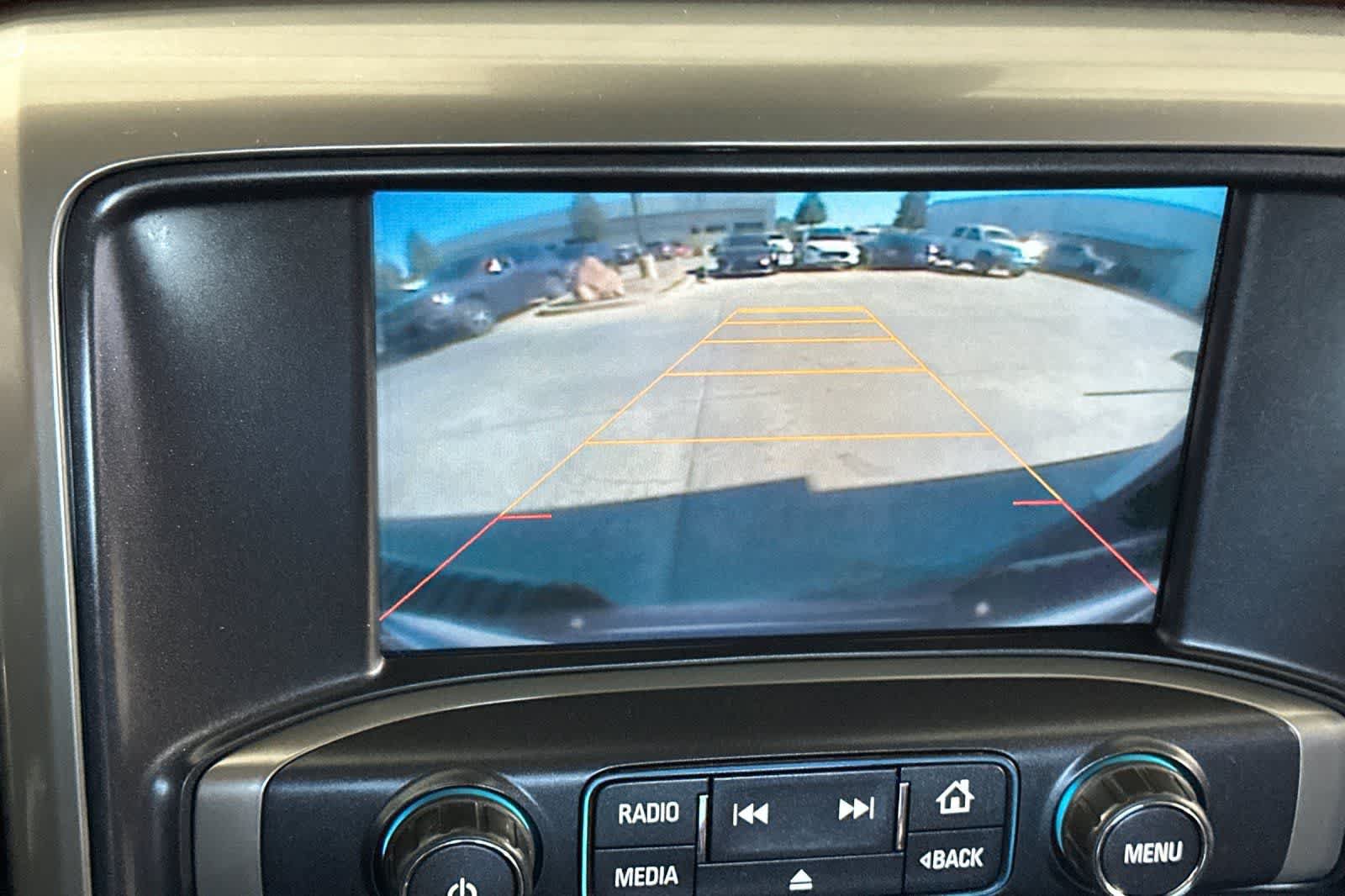 Used 2015 Chevrolet Silverado 1500 High Country w/ High Country Premium Package AWD/4WD image 21