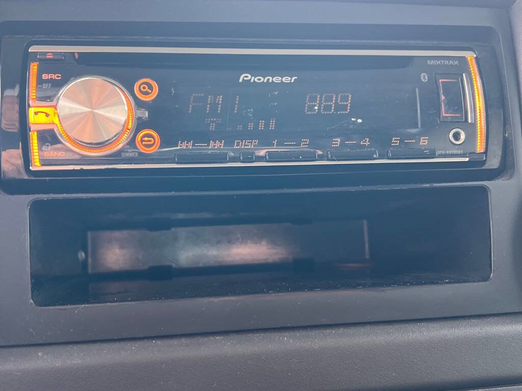 Used 2009 Chevrolet Express 3500 Extended Passenger w/ LT Preferred Equipment Group image 14