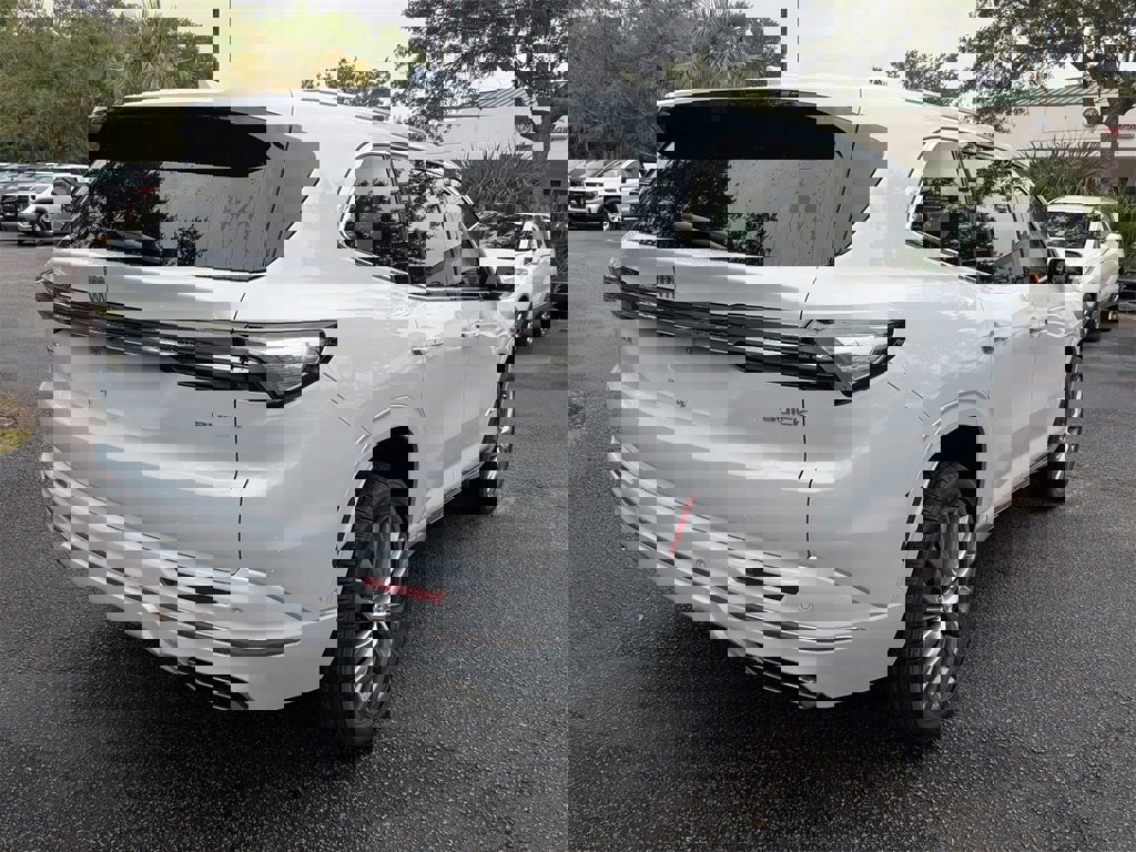 New 2026 Buick Enclave Avenir w/ Super Cruise Package image 4