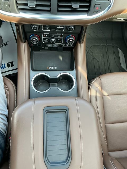 Used 2023 Chevrolet Tahoe High Country w/ Premium Package 2 image 9
