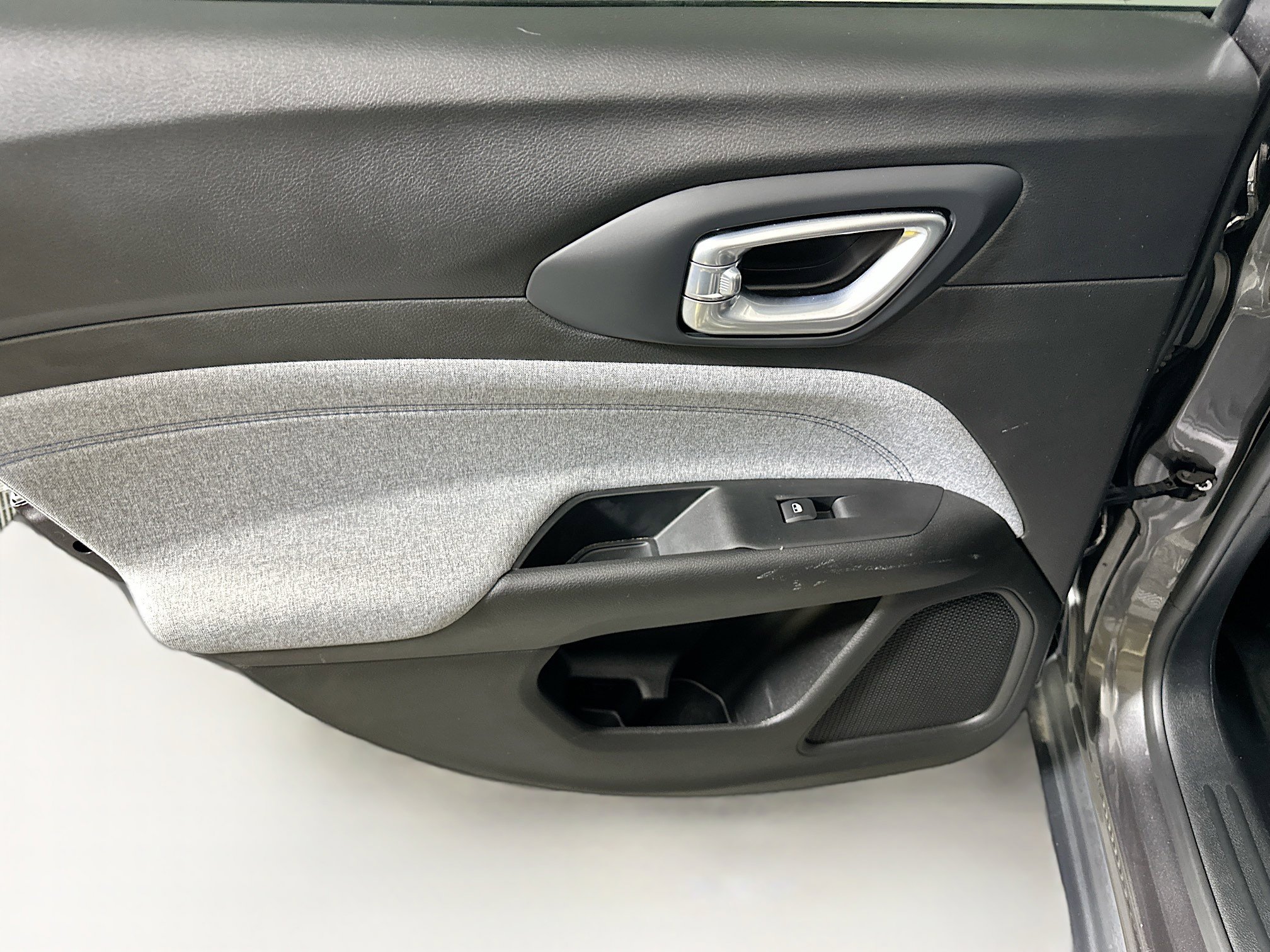 Used 2022 Jeep Compass Latitude w/ Convenience Group image 24