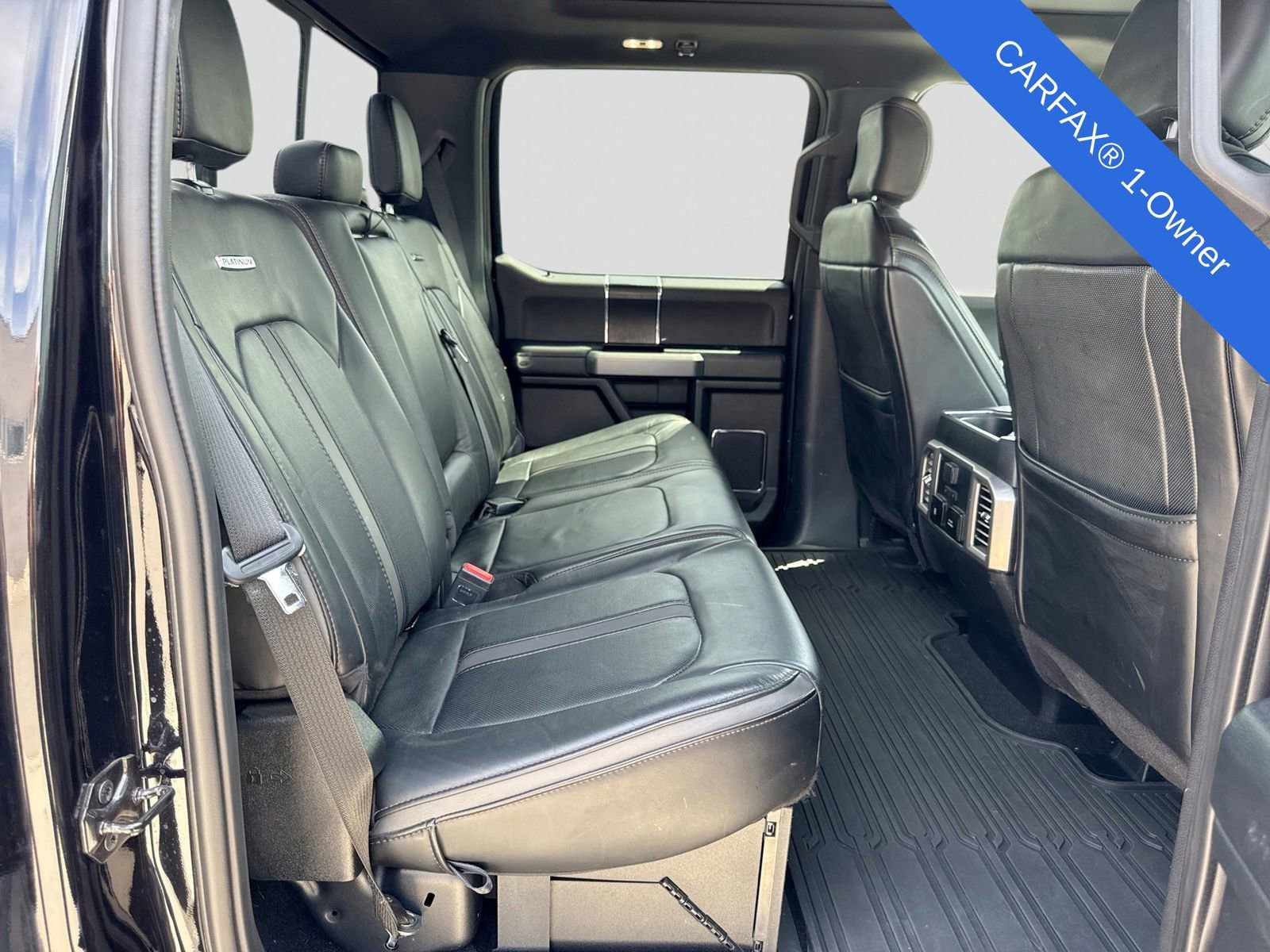 Used 2019 Ford F350 Platinum w/ Platinum Ultimate Package AWD/4WD image 25