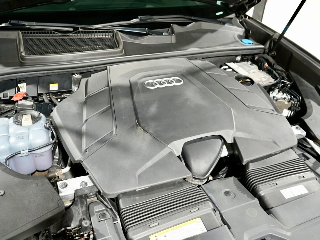 Used 2020 Audi Q8 Premium Plus w/ Premium Plus Package image 13