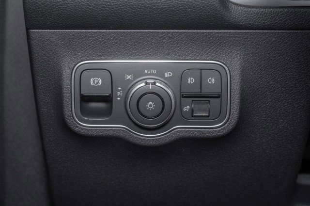 Certified 2026 Mercedes-Benz GLB 250 image 20