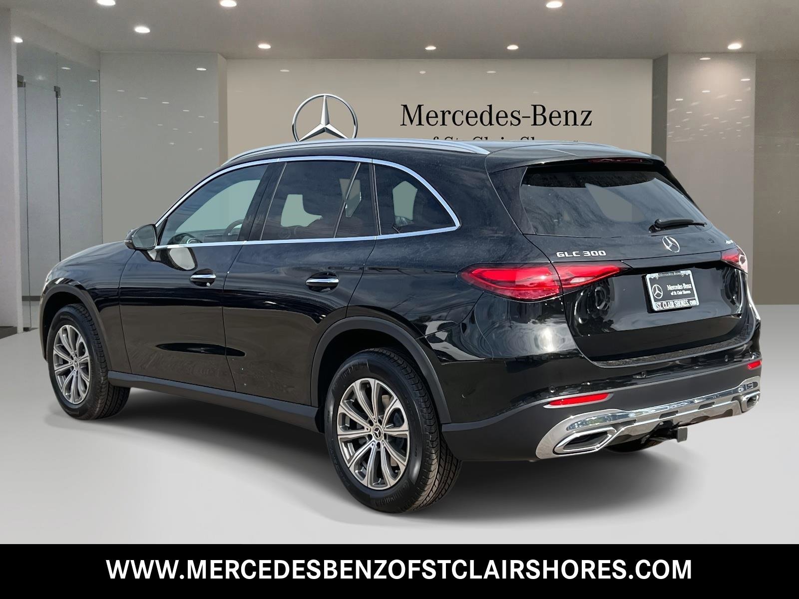 New 2026 Mercedes-Benz GLC 300 4MATIC image 3