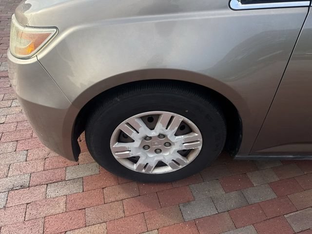 Used 2013 Honda Odyssey LX image 2