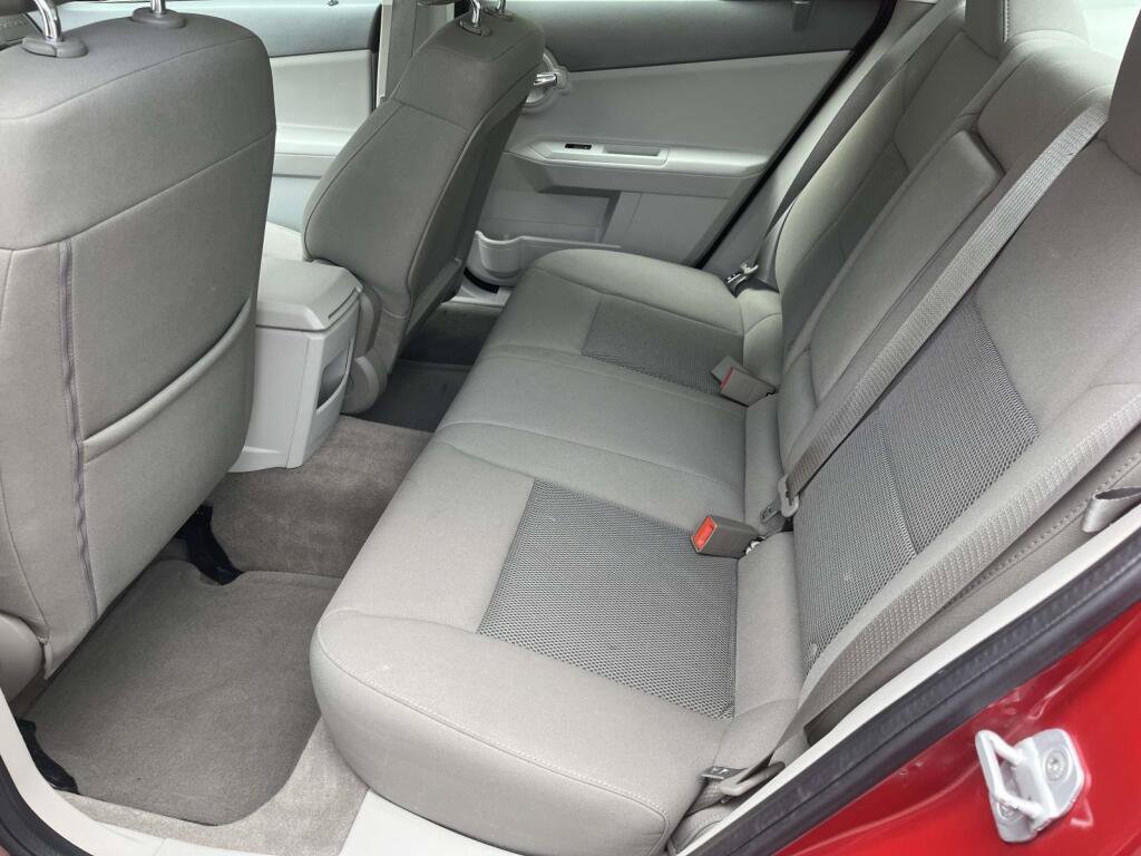 Used 2010 Dodge Avenger SXT FWD image 17