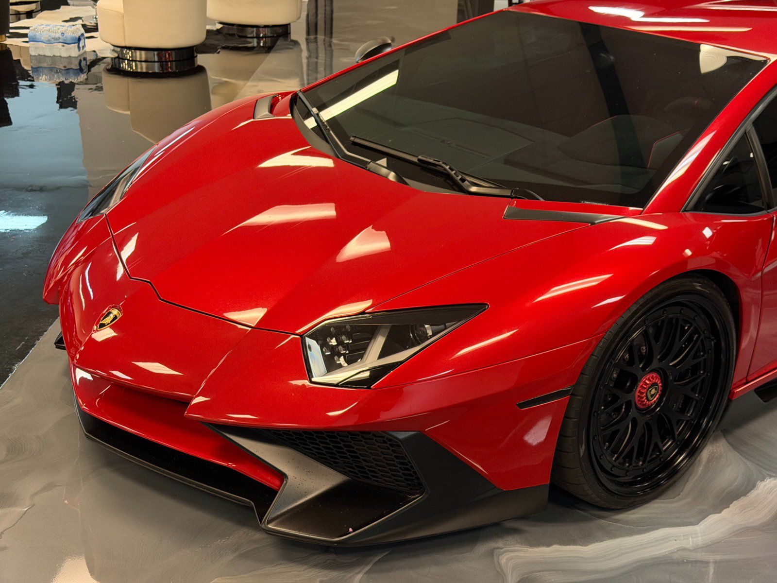 Used 2017 Lamborghini Aventador LP 750-4 Superveloce AWD/4WD image 3