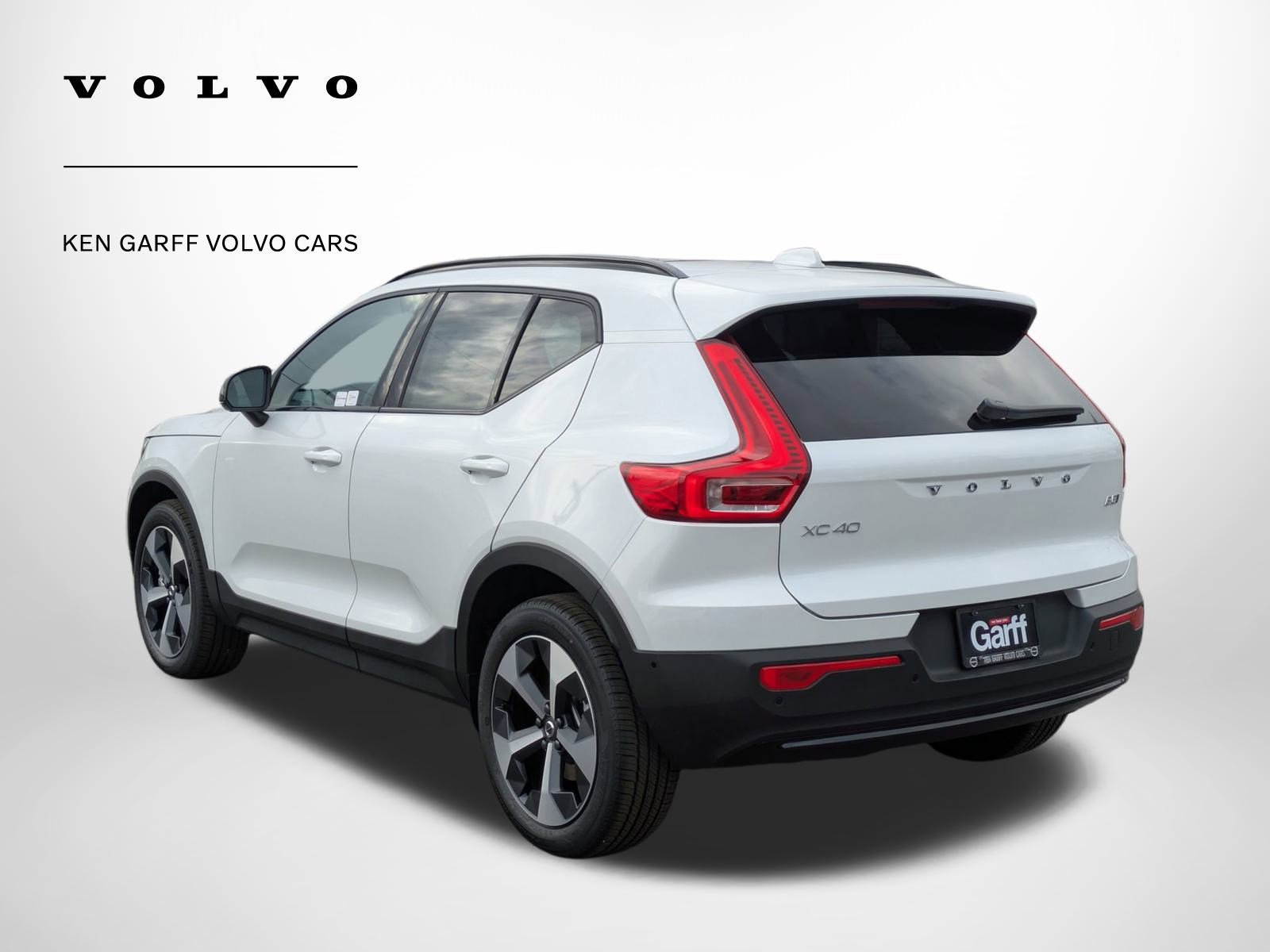 New 2026 Volvo XC40 B5 Plus w/ Protection Package Premier image 5