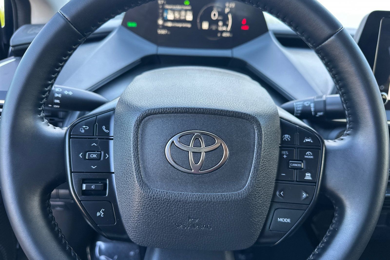 Certified 2026 Toyota Prius LE image 37