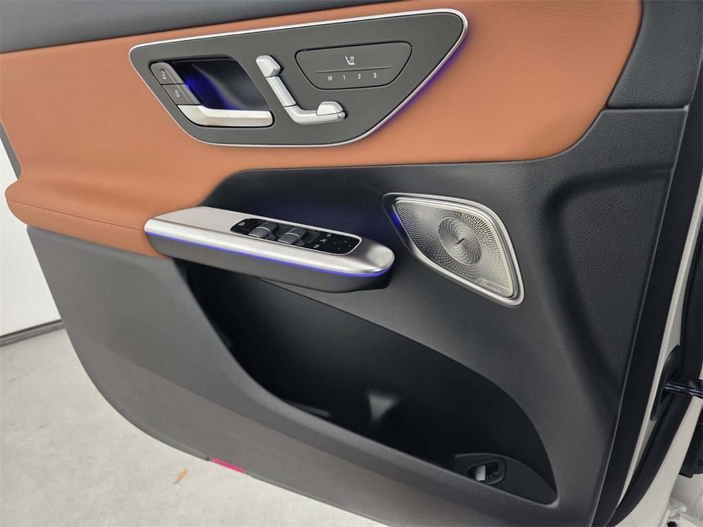 New 2026 Mercedes-Benz GLC 300 4MATIC image 18