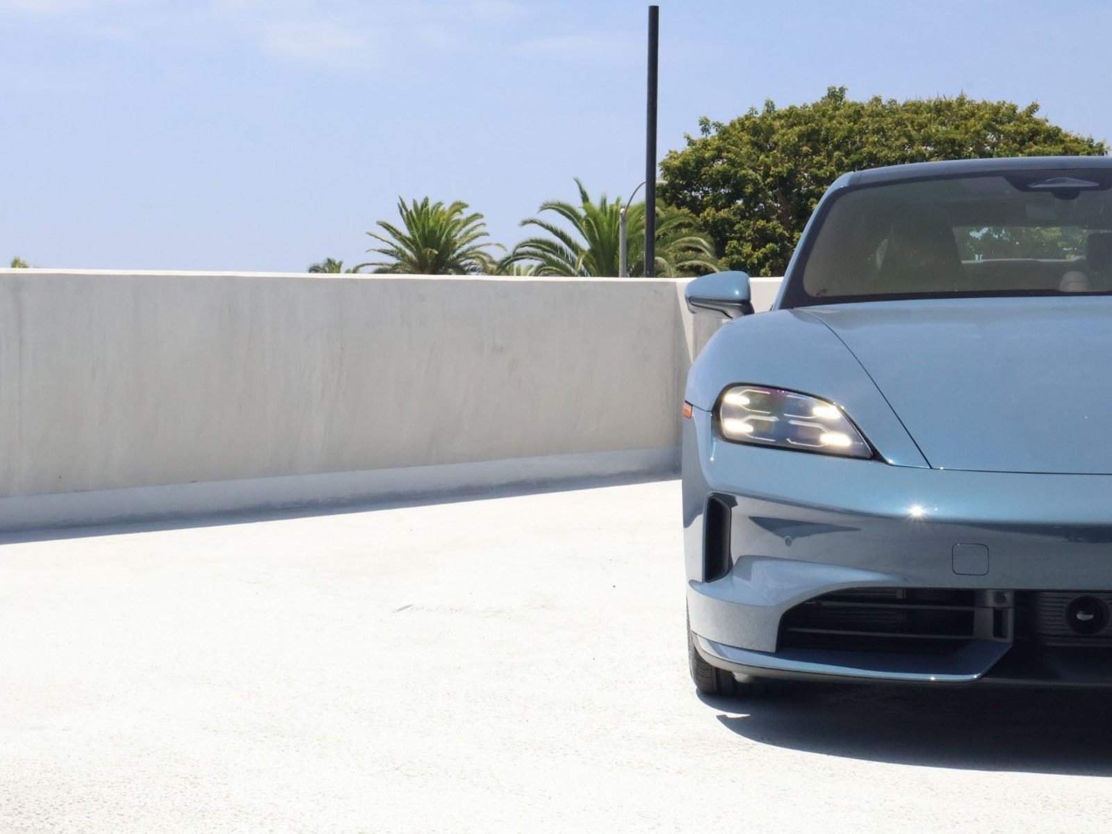 New 2026 Porsche Taycan 4S AWD/4WD image 12