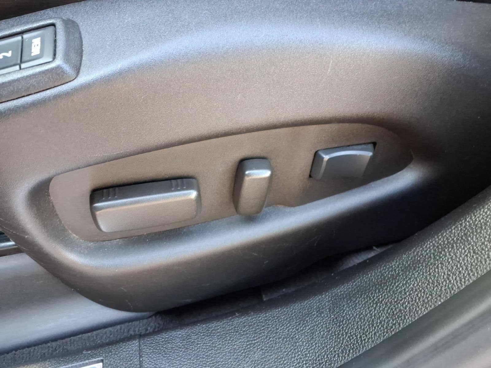 Used 2012 Cadillac SRX Performance AWD/4WD image 17