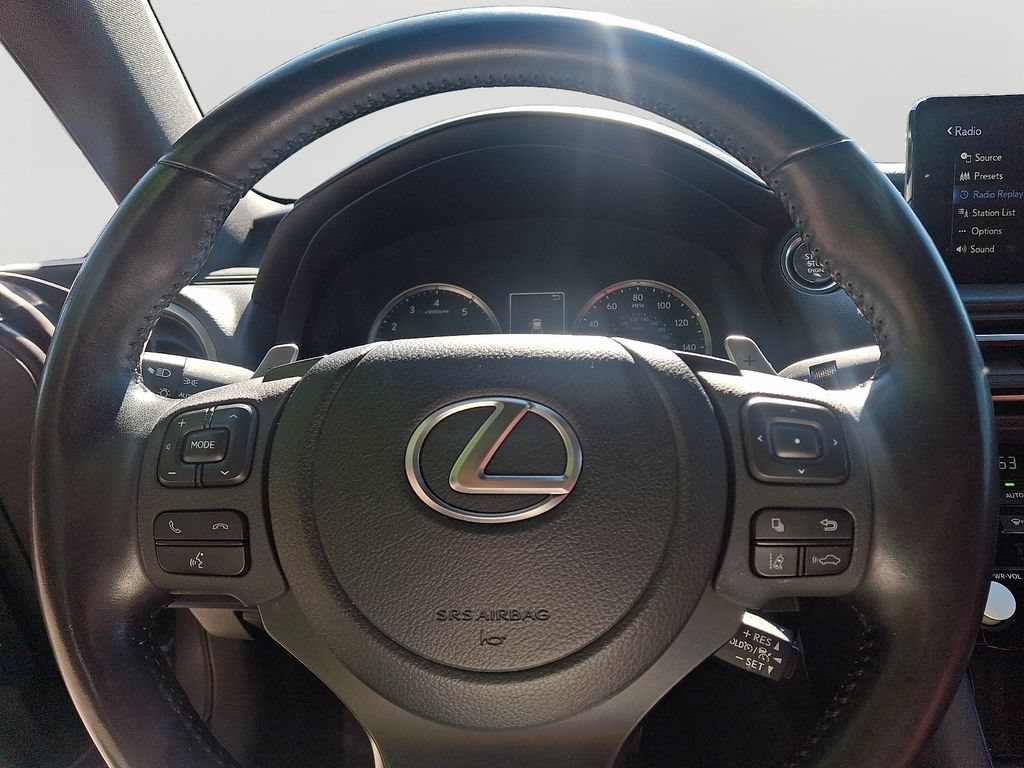 Used 2021 Lexus IS 300 AWD image 21