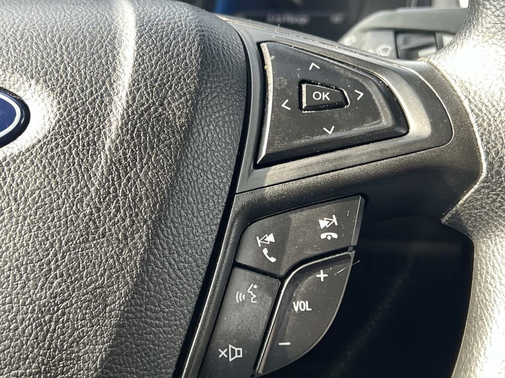 Used 2022 Ford Edge SE w/ Cargo Accessory Package image 21