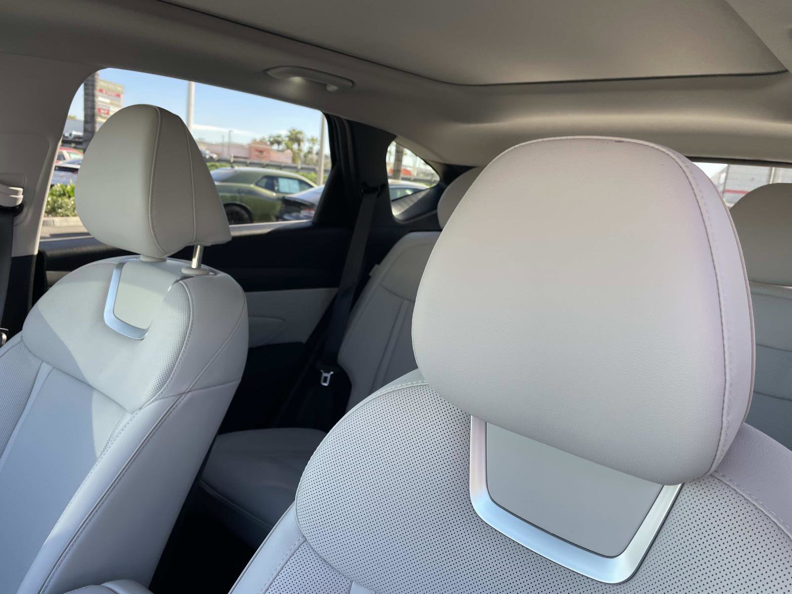 Used 2025 Hyundai Tucson Limited image 23