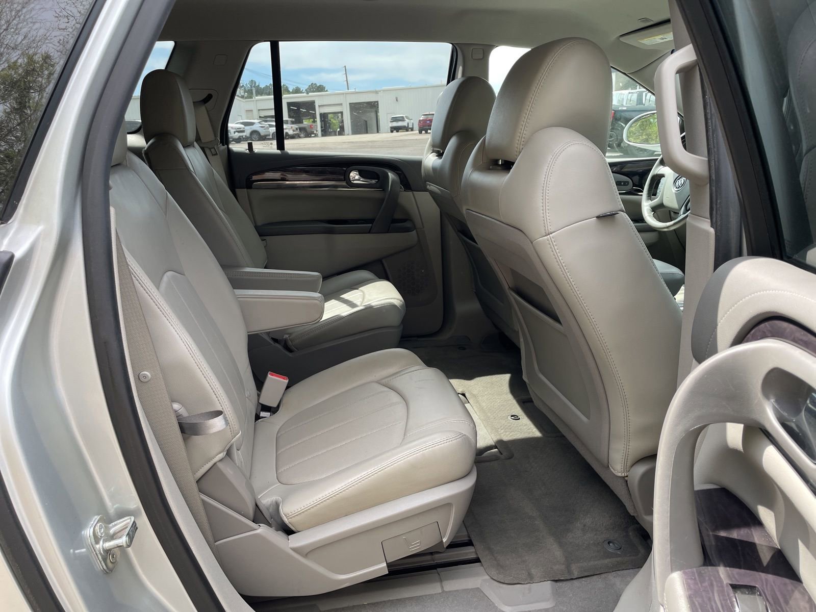Used 2017 Buick Enclave Leather image 28