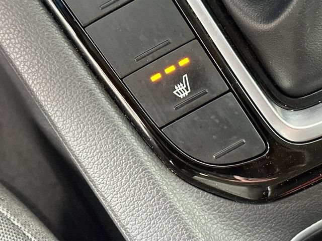 Used 2020 Hyundai Ioniq SEL FWD image 16