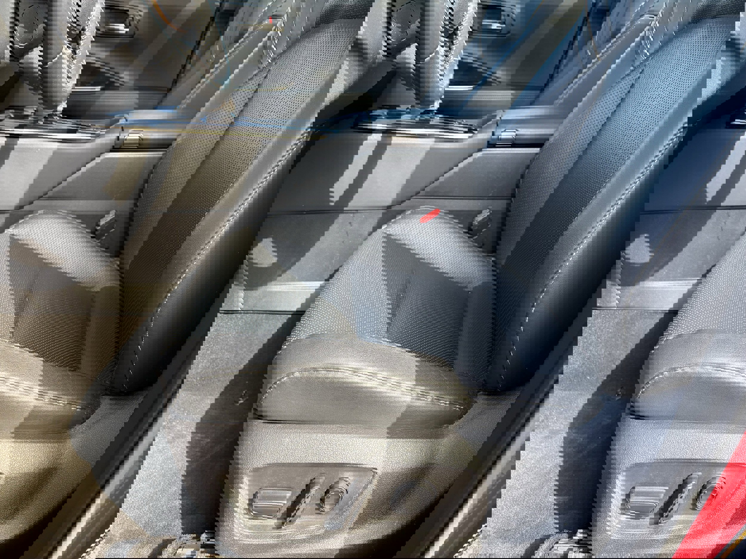 Used 2024 Toyota Crown Limited AWD/4WD image 31