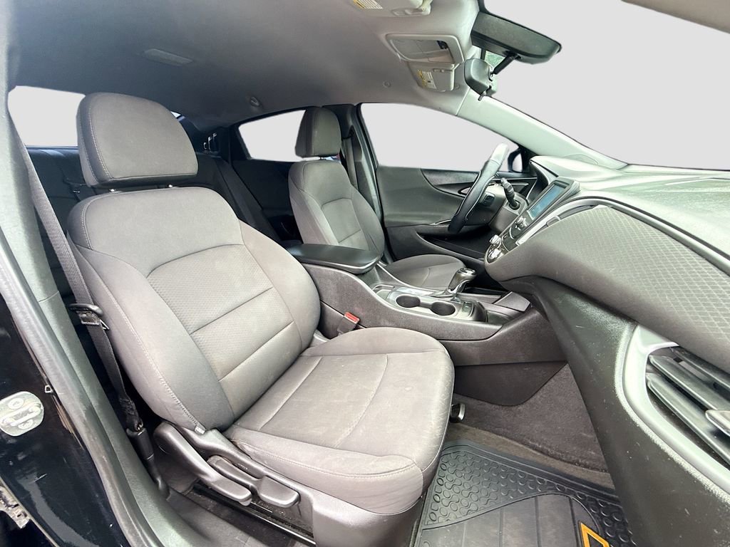 Used 2016 Chevrolet Malibu LS w/ LPO, Convenience Package 2 FWD image 28