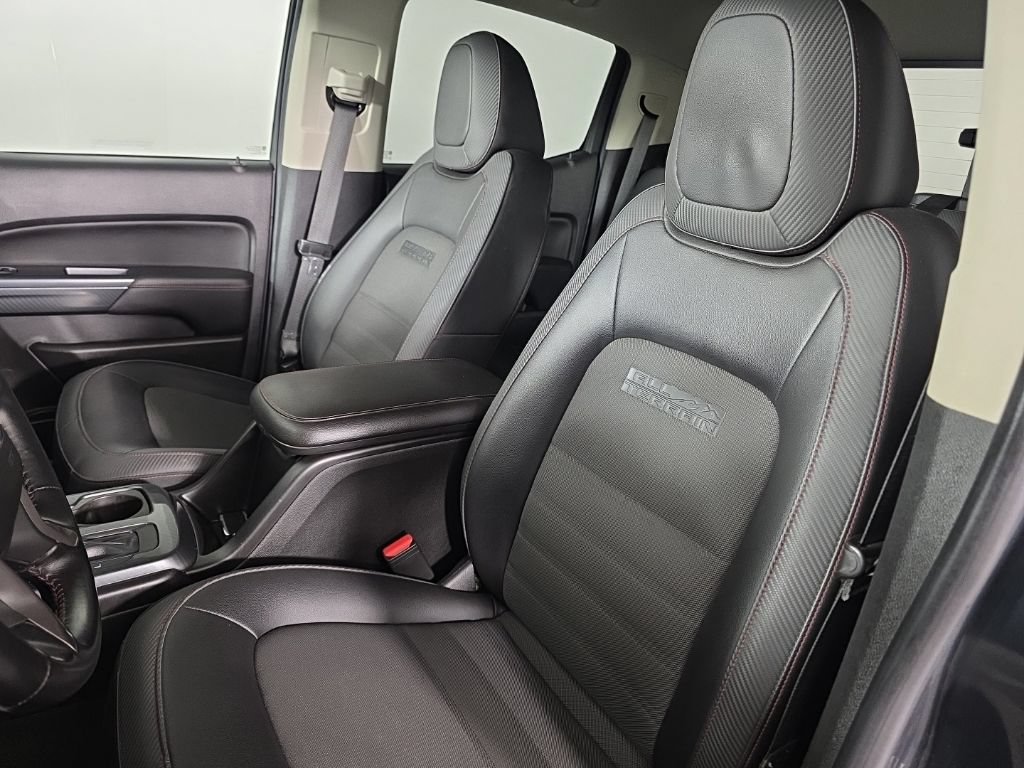 Used 2018 GMC Canyon All Terrain w/ Trailering Package AWD/4WD image 15