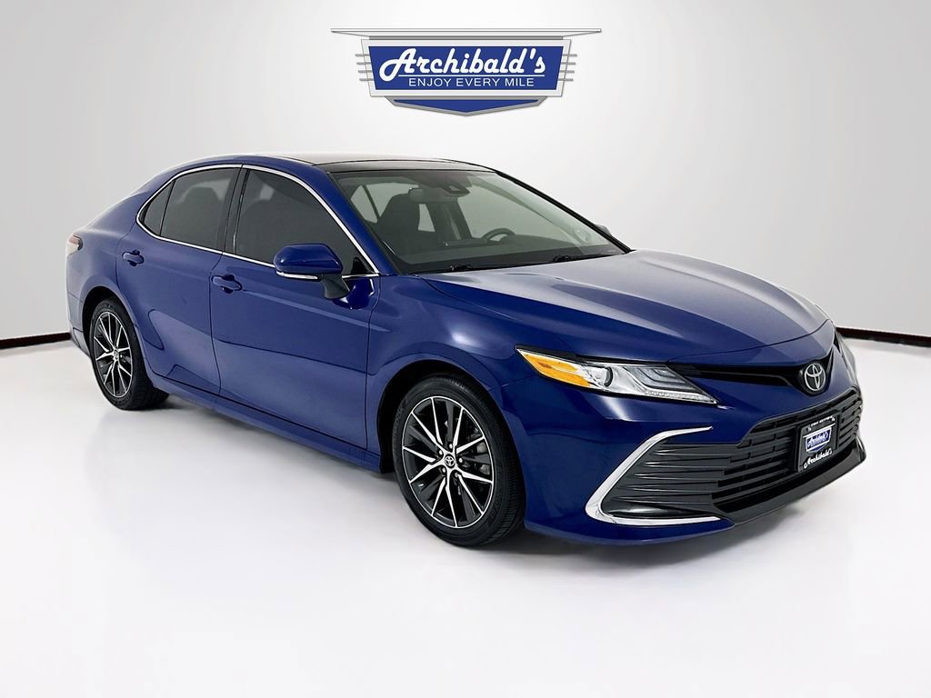 Used 2023 Toyota Camry XLE w/ Navigation Package