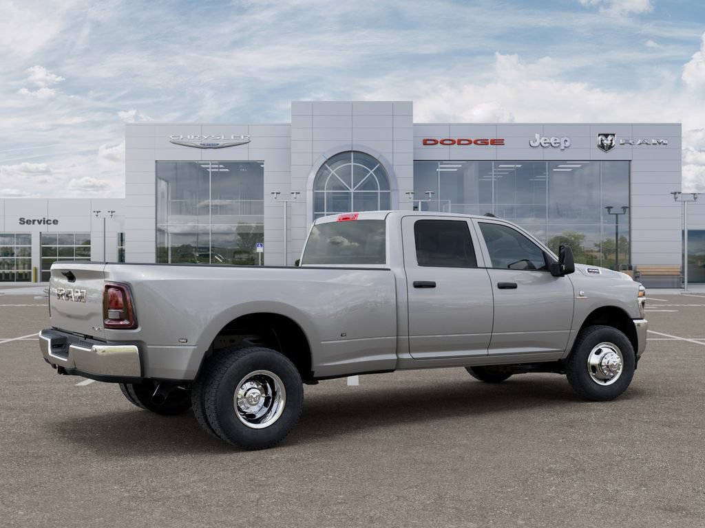 New 2026 RAM 3500 Tradesman AWD/4WD image 4