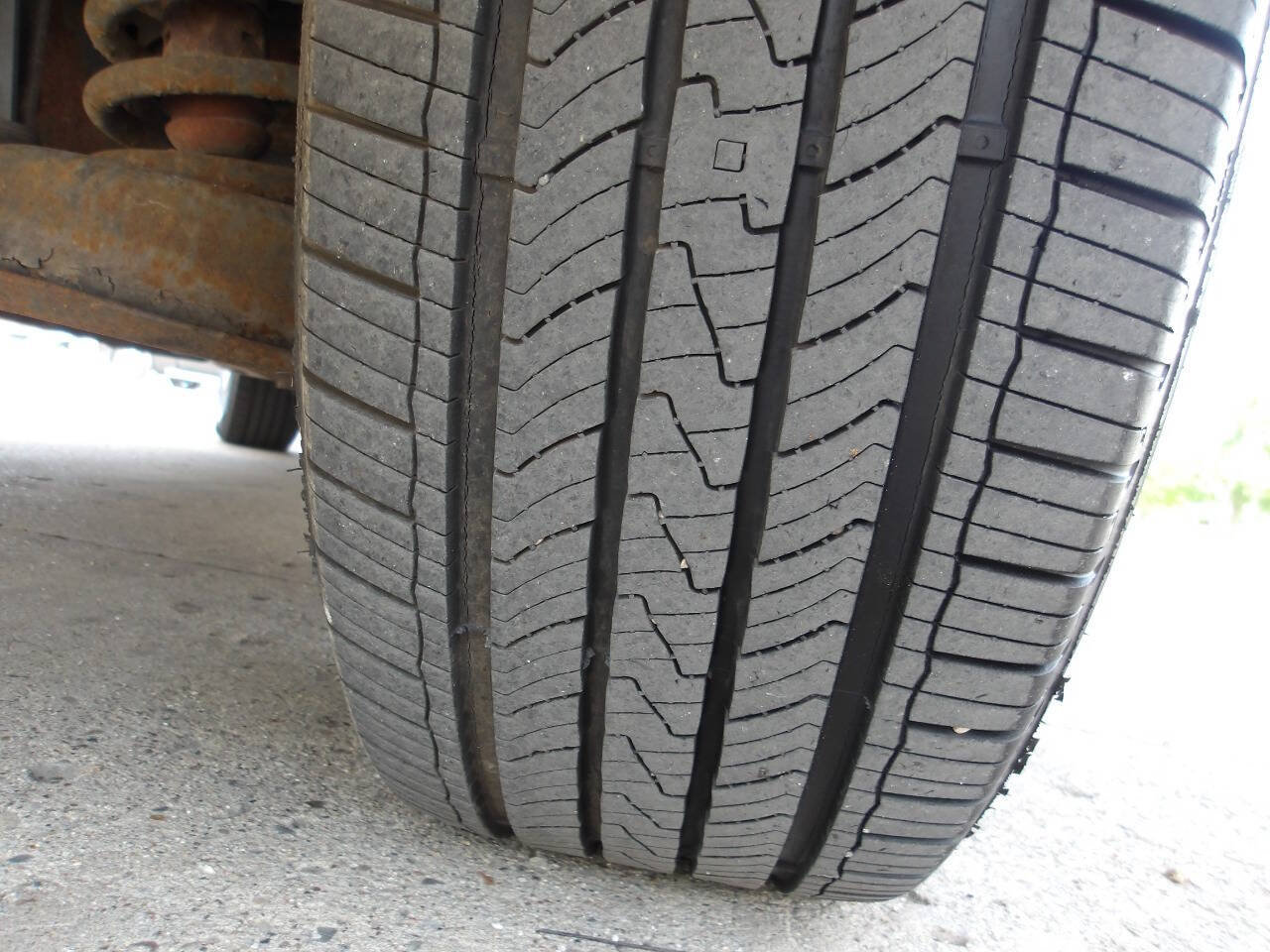 Used 2014 Chevrolet Captiva Sport LS FWD image 34