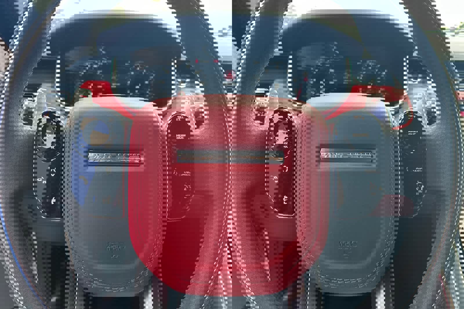 Used 2022 Land Rover Range Rover Sport HST image 22