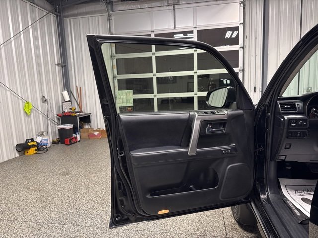 Used 2019 Toyota 4Runner Limited image 7