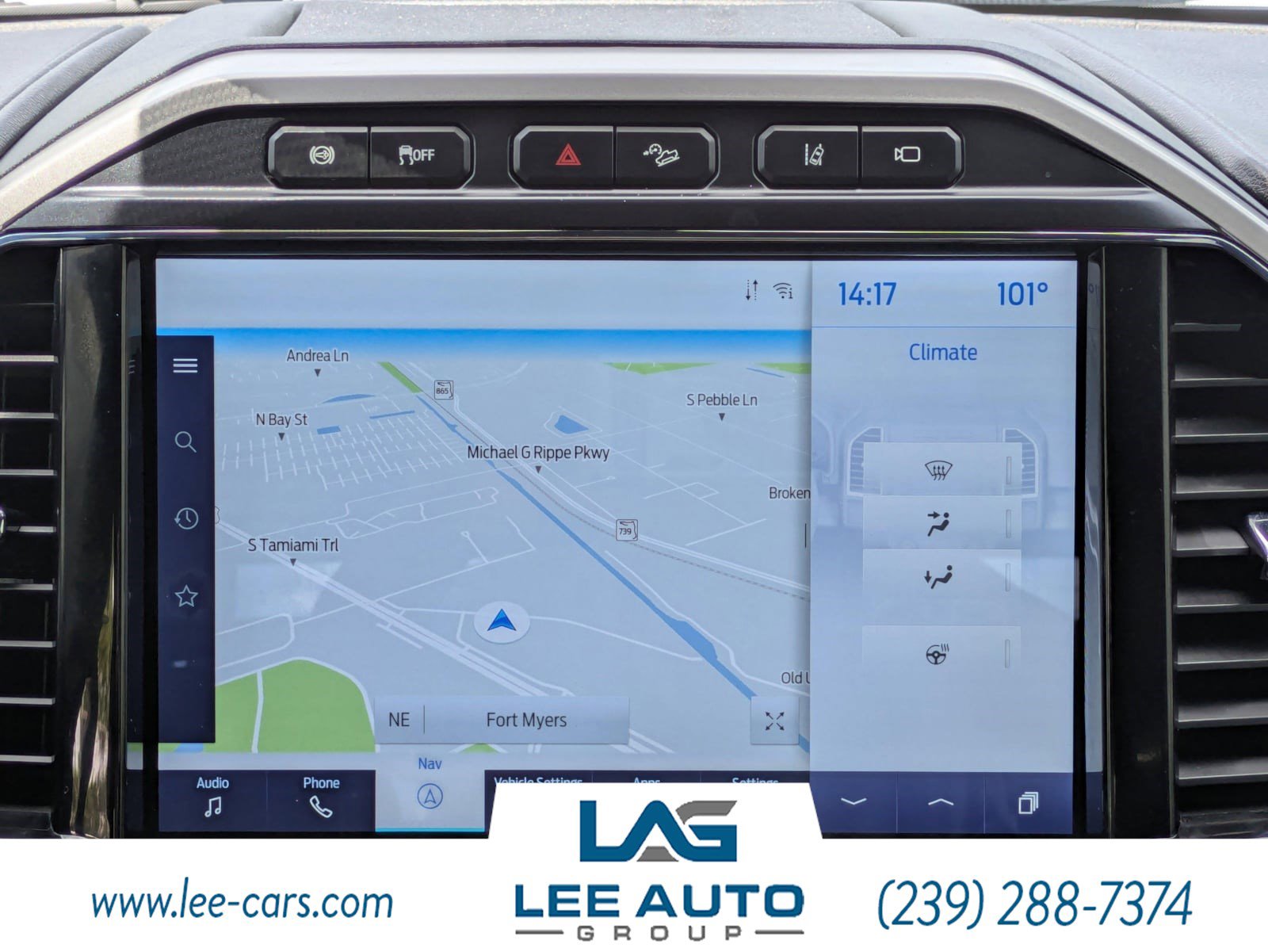 Used 2022 Ford F350 Lariat w/ Lariat Ultimate Package AWD/4WD image 15