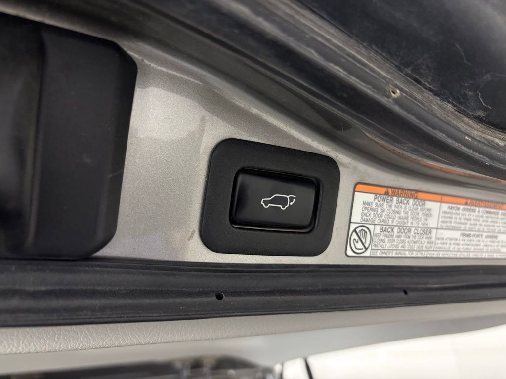 Used 2021 Lexus LX 570 4WD w/ Luxury Package image 41