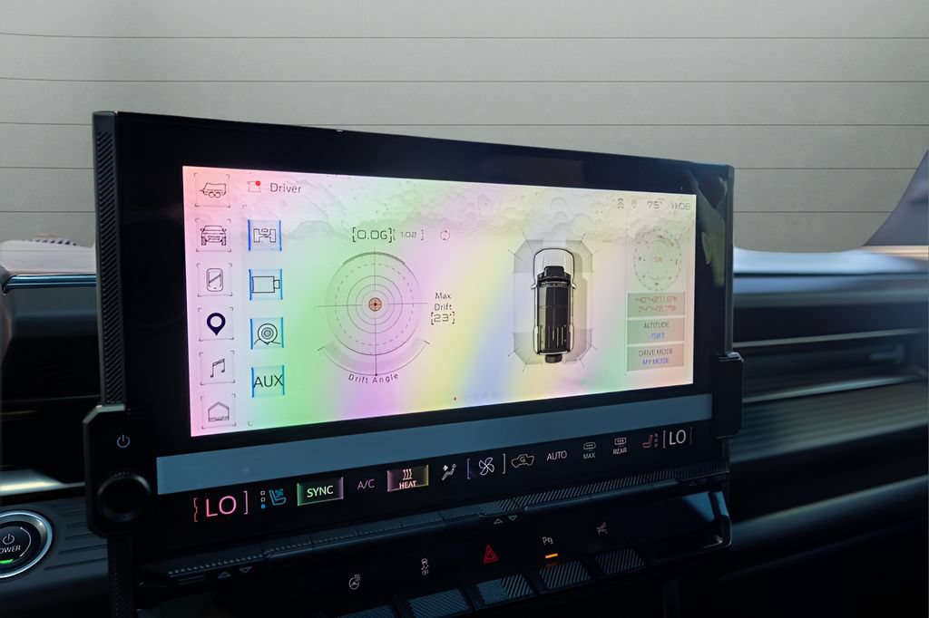 Used 2024 GMC Hummer EV 3X AWD/4WD image 25